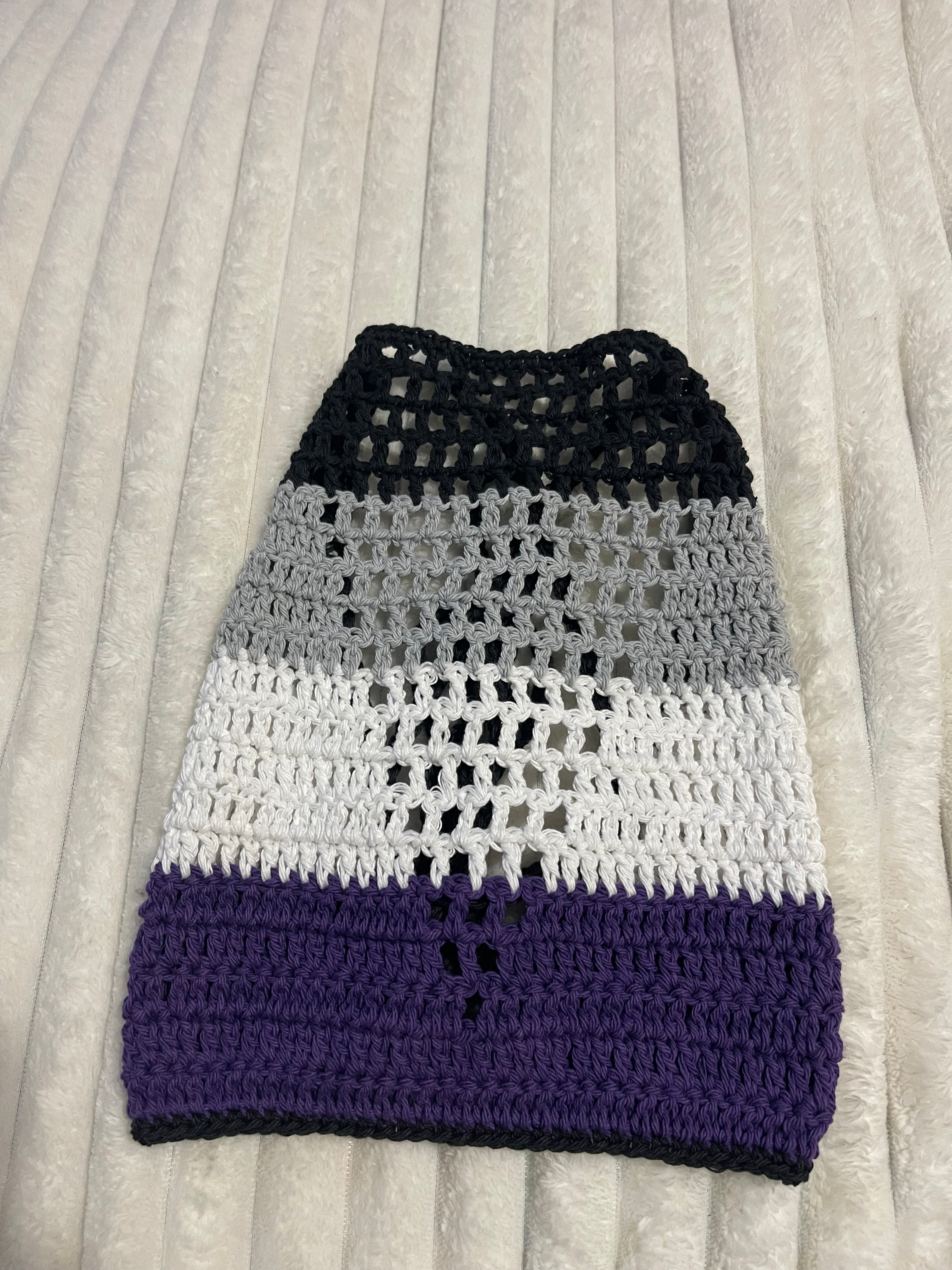 The V Top: Asexual Pride