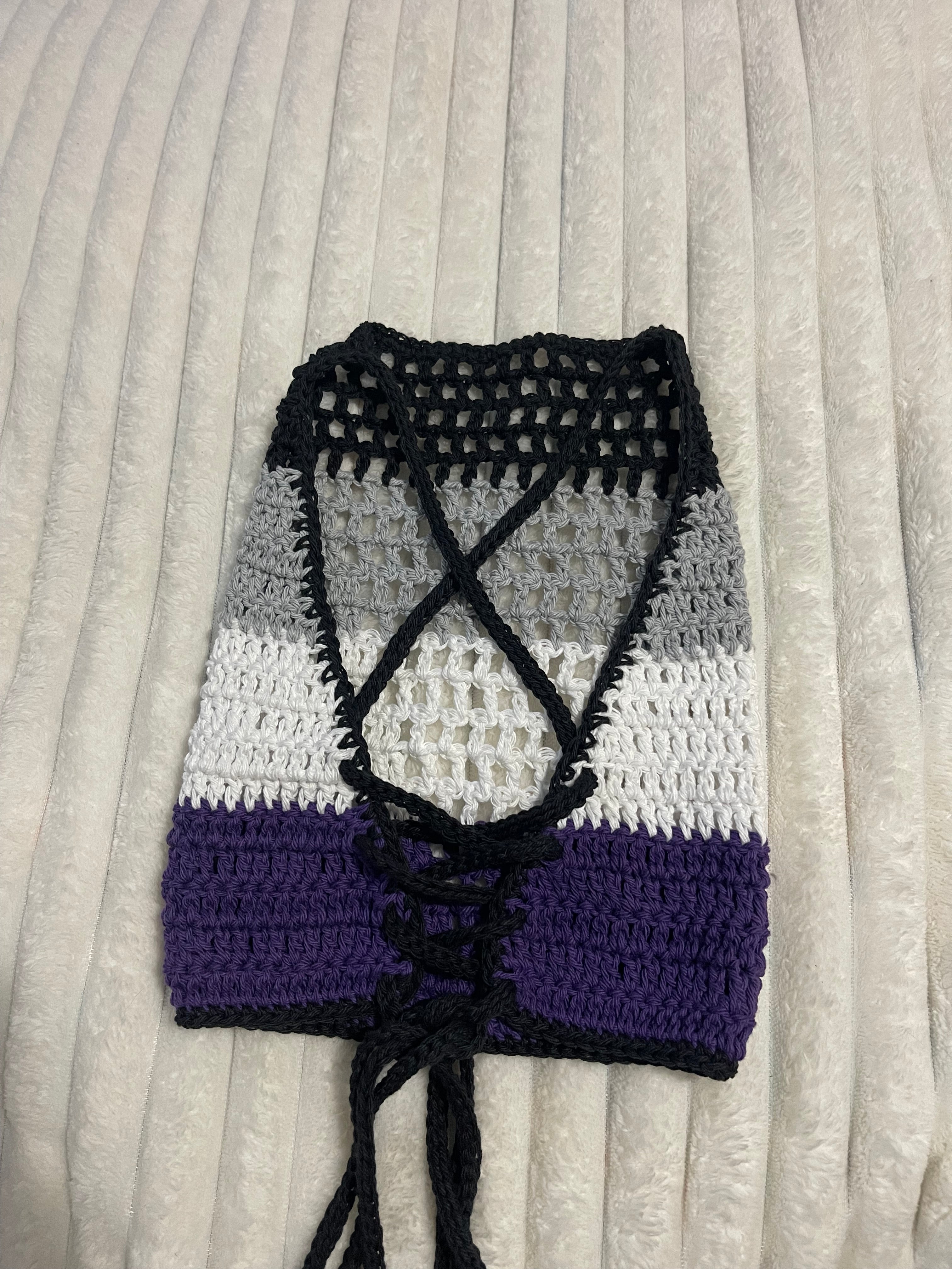 The V Top: Asexual Pride