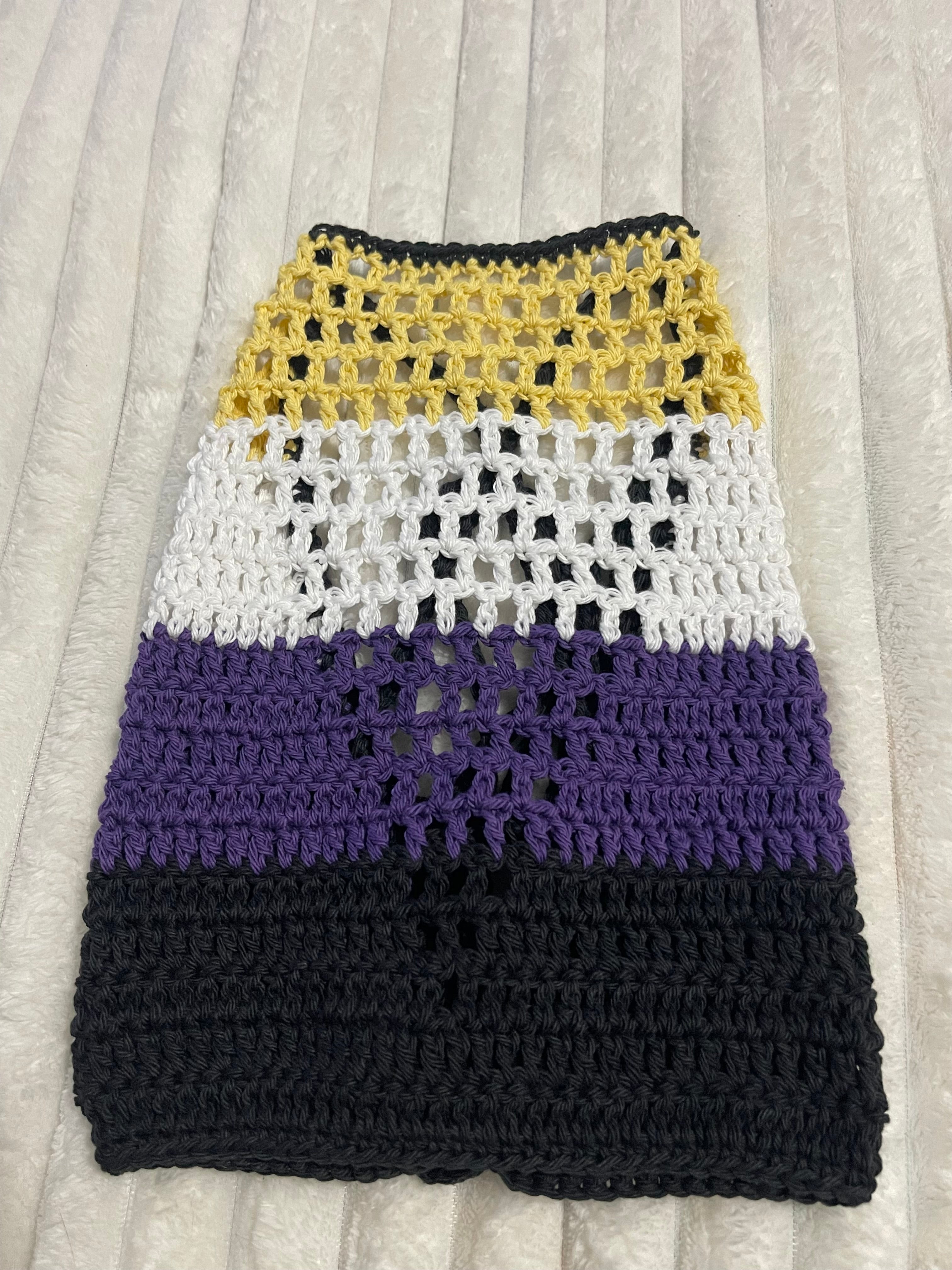 The V Top: Non Binary Pride